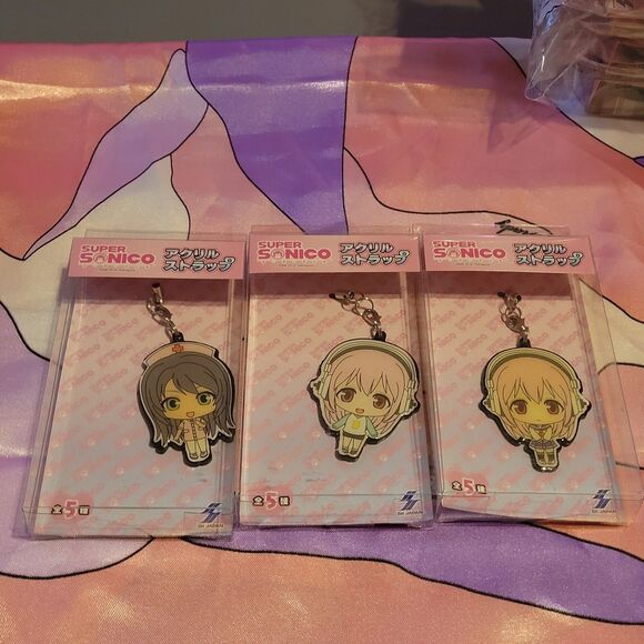Super Sonico Keychain Lot of 3 Strap Japan Nitroplus Anime Manga Cosplay Kawaii - Picture 1 of 8